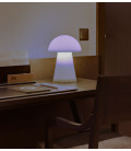 Lámpara de mesa MAFALDA de Newgarden