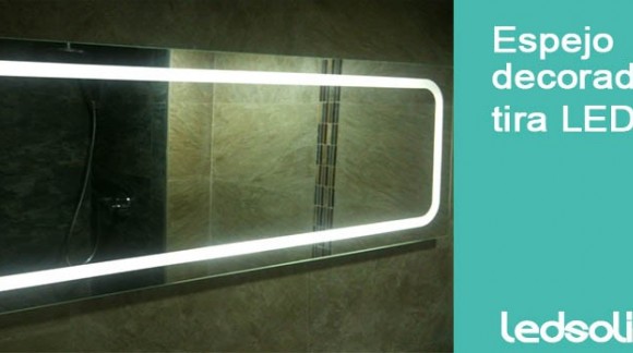 Espejo decorado con tira LED a 220V