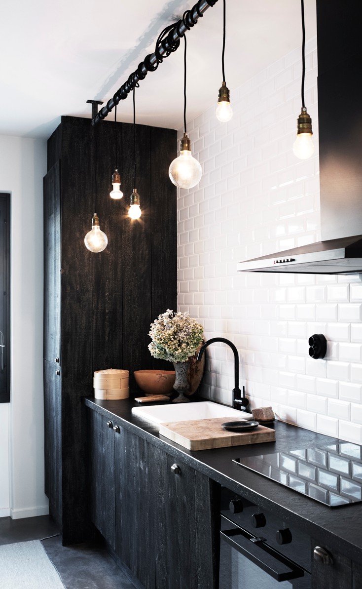 Bombilla LED GLOBO E27 Potencia 18W de Roblan